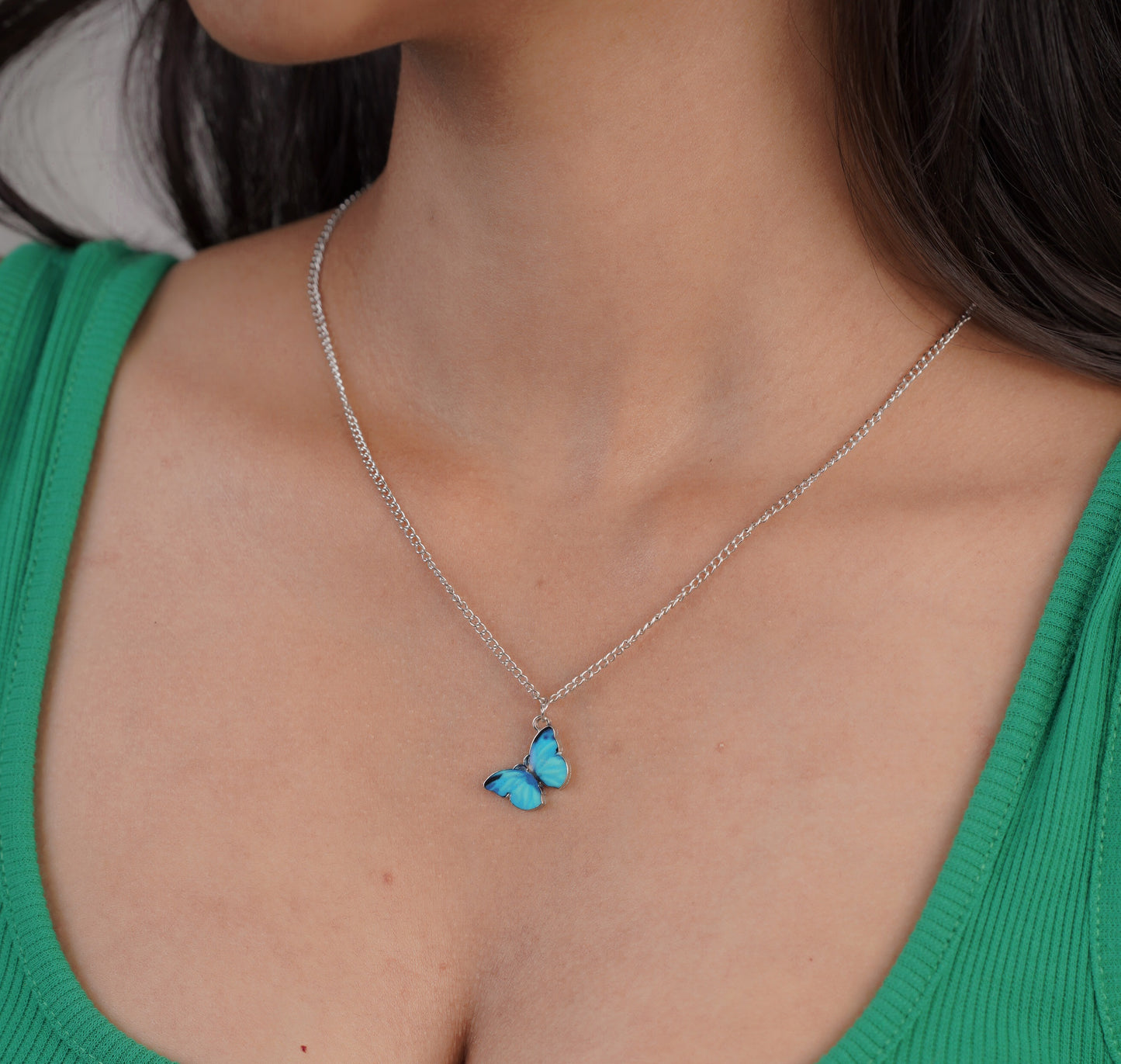 Full view of butterfly necklace – Luxteno Sri Lanka