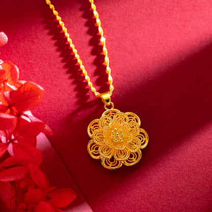 Gold peacock pendant necklace displayed on bust – Sri Lanka jewellery