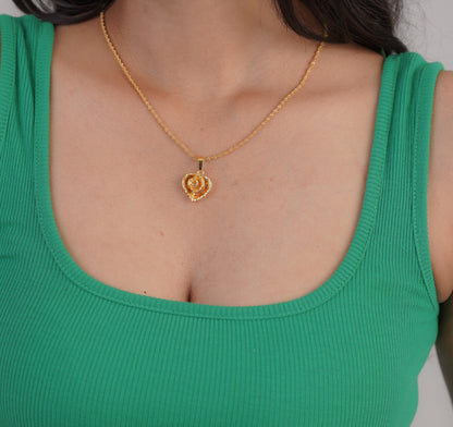 Close-up of 22k gold leaf pendant necklace – Sri Lanka jewellery