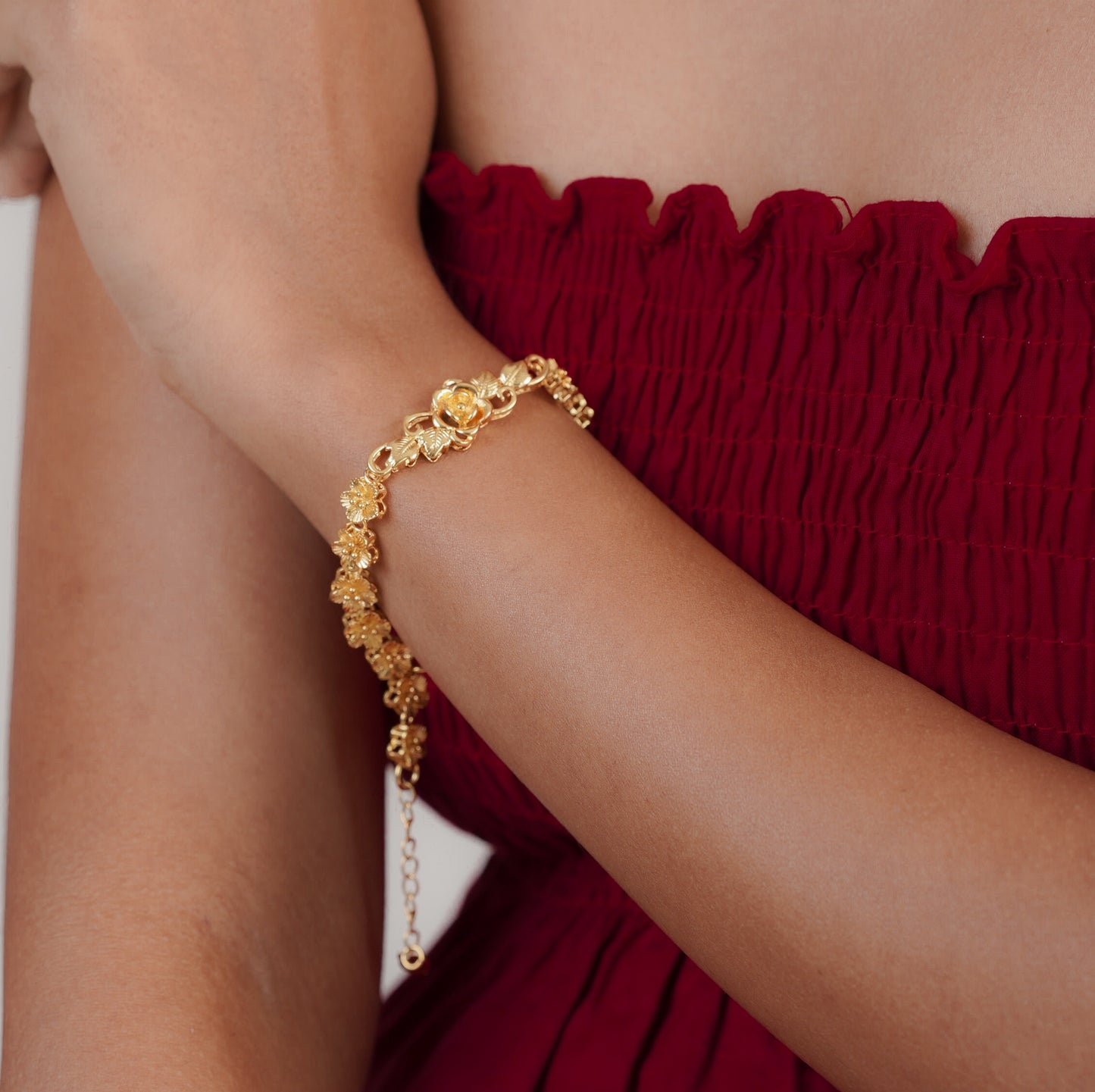 Side view of delicate rose gold leaf bracelet for women – Luxteno Sri Lanka