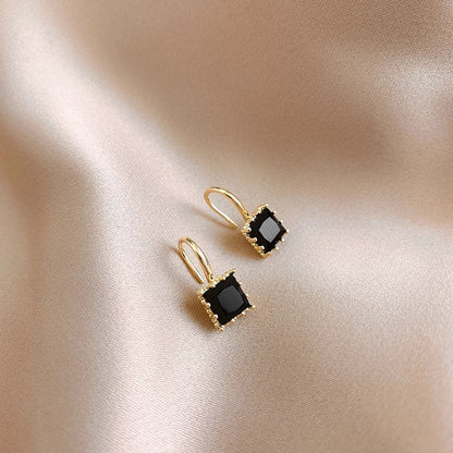 product view Vintage Black Square Earrings Sri Lanka | Luxteno